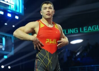 Akzhol Makhmudov reached the semi-finals of the World Wrestling Championships in Astana