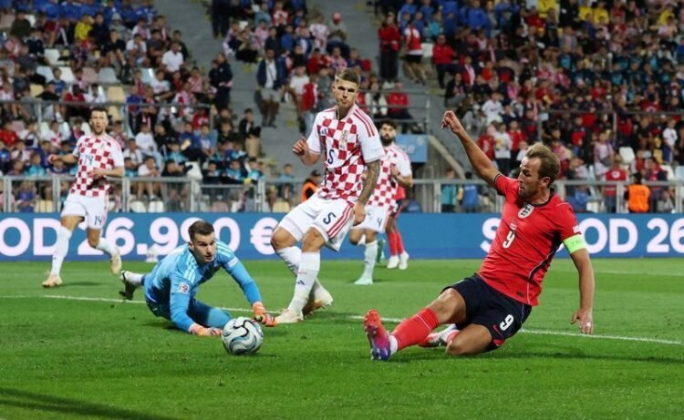 Football: Soccer-England crush Croatia 7-0 as Spain stay perfect with Czech victory