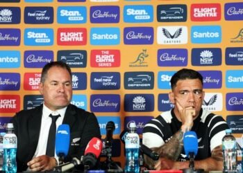 Rugby: Rugby-All Blacks thump Wallabies in Sydney on the back of brilliant first half
