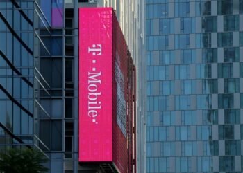 T-Mobile debuts wireless plans with customizable perks from streaming to food delivery
