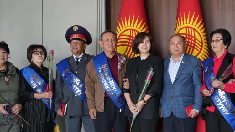 22 people were awarded the titles of “Honorary Citizen” and “Hero of Labor” in the Issyk-Kul region. Surnames