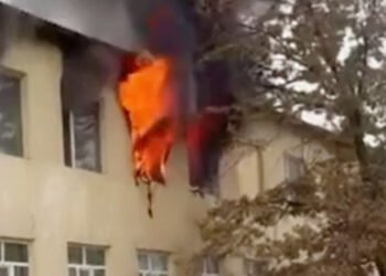 Fire at school. 1,200 people evacuated on their own, no casualties – Ministry of Emergency Situations