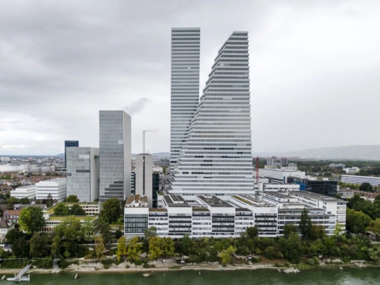 Swiss pharma giant Roche presents positive data on eye disease drug