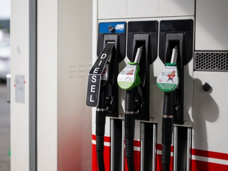 Fuel prices rise again in Switzerland