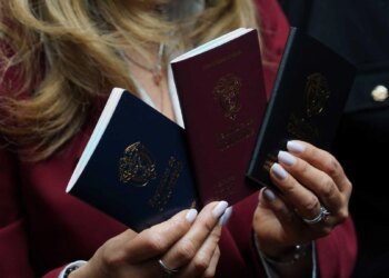 Thomas Greg & Sons will once again take charge of passports: Foreign Ministry signed manifest urgency for 240 billion until December 2027