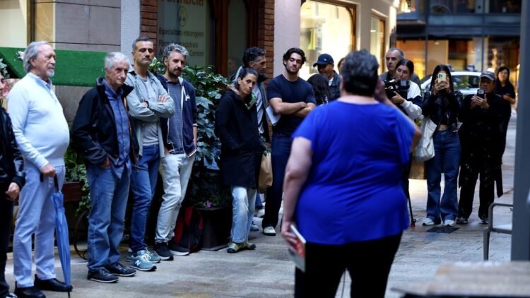 Poetic claim in Andorra for freedom of expression with verses in La Trenca