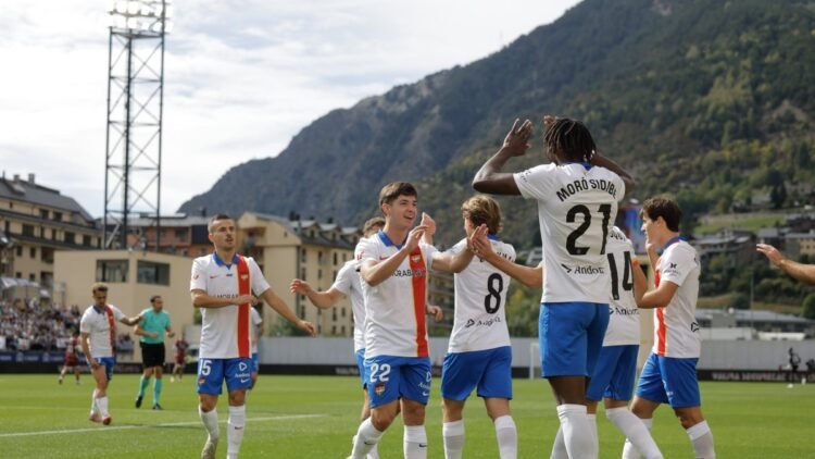 FC Andorra learns to win