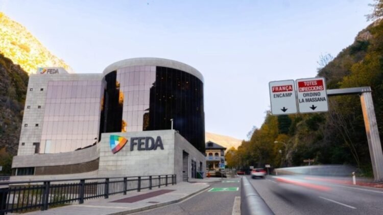 A FEDA breakdown leaves 150 customers without electricity on Avinguda Santa Coloma in Andorra la Vella