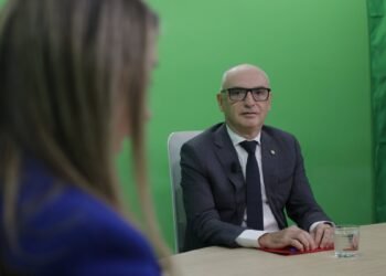 The Minister of Finance of Andorra, Ramon Lladós, defends the arrival of companies that can pay wages of around 3,500 euros