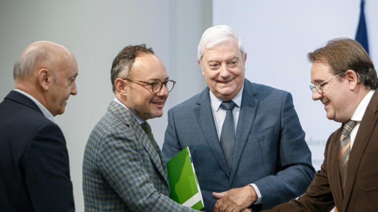 The Government and employers create a permanent secretariat to prepare companies for the agreement with the EU