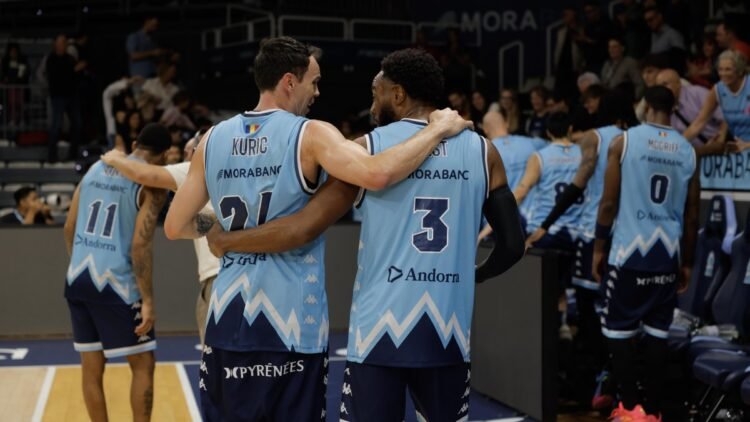 MoraBanc Andorra gets its first win of the season in the ACB League after beating Río Breogán 108 to 102 with 26 points from Kyle Kuric