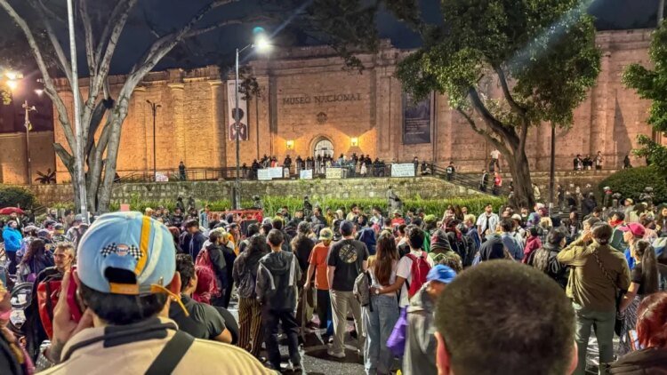 The controversy of the Government and its ‘cultural counterrevolution’ that started