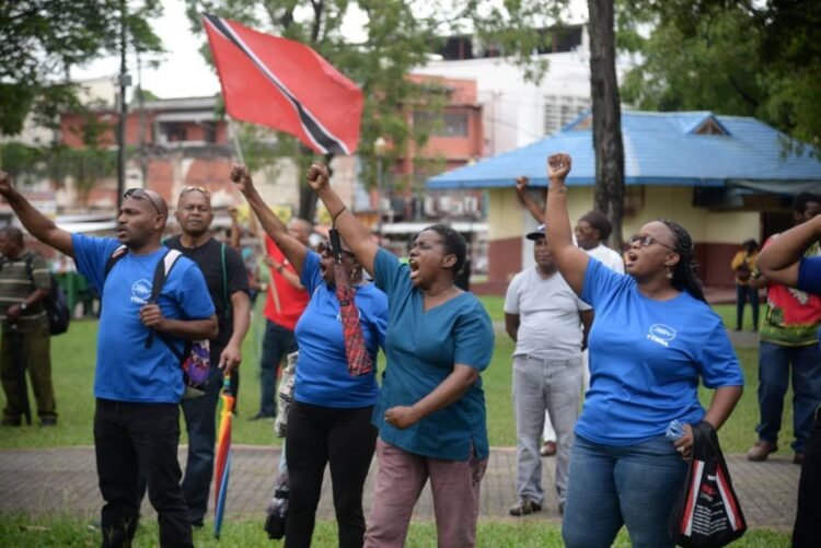 KEEP YOUR PROMISES TO US!Opposition parties join protest as trade unions step up demands on Govt for higher pay and better conditions for workers