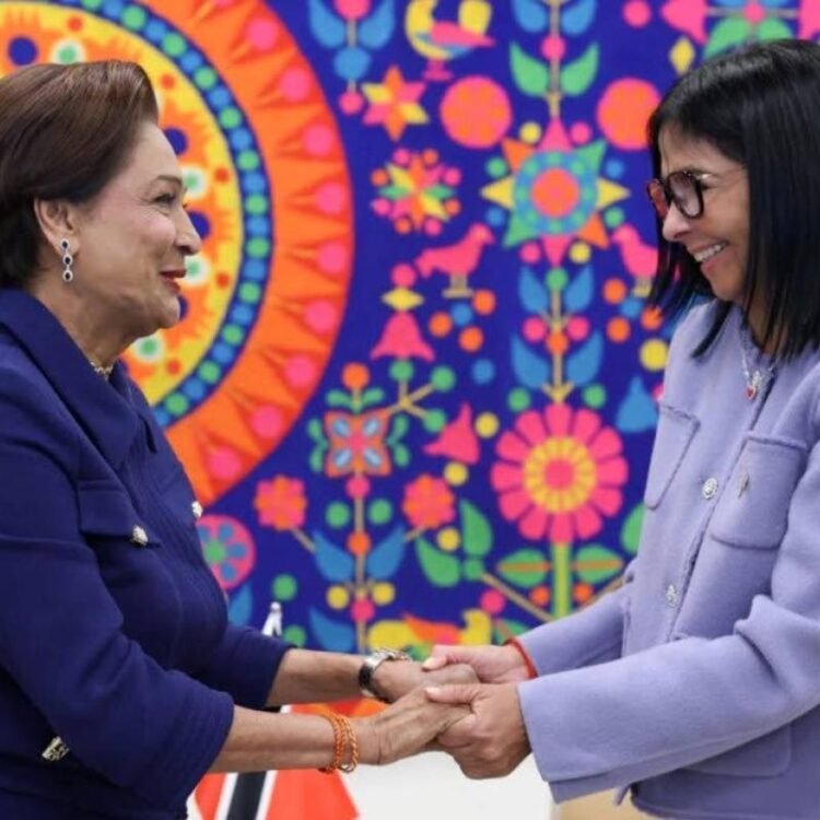Editorial | The Kamla-Delcy rapprochement | Commentary
