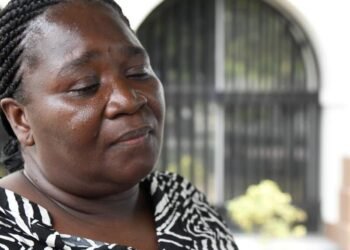 Mom of slain 20-y-o wanted life sentence for police lover | News