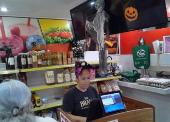 Halloween: Pumpkins, skeletons and blackouts: Cuban-style Halloween