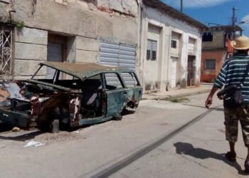 Cars: The automobile as a chronic patient
