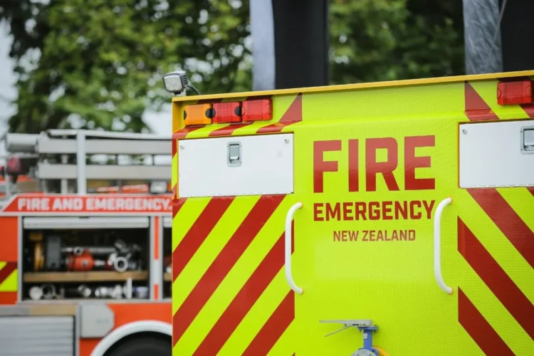 Flames, heavy black smoke after large fire engulfs Masterton pub