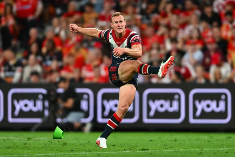 Roosters, Knights battle for NRL glory in grand final