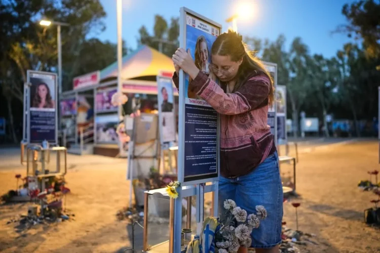 Israelis mourn on the anniversary of the October 7 as Palestinians live in devastated Gaza