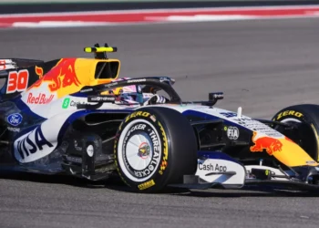 Lawson a no-show in Q3, will start race in ninth after teammate’s penalty