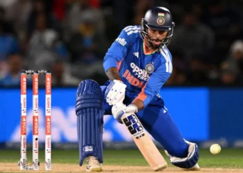 Fielding blunders cost Black Caps in agonising defeat to India