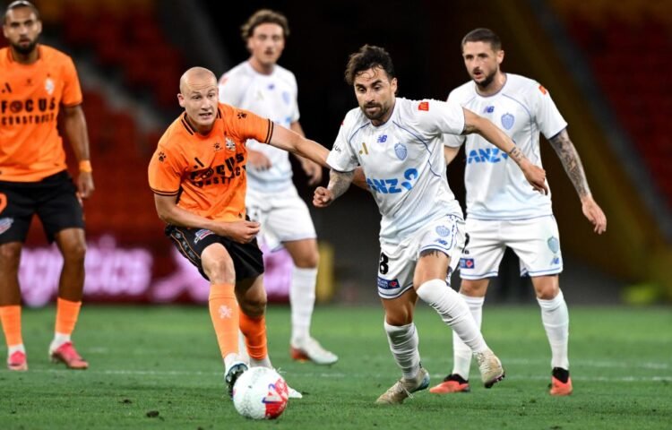 Stoppage-time equaliser denies Auckland FC ahead of derby