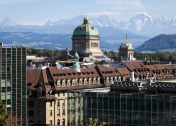 Minimum old-age pension in Switzerland to increase by CHF20