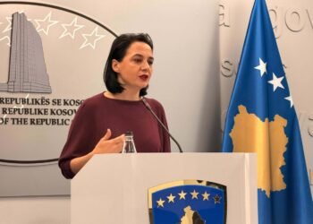 MESP fines Pristina 10,000 euros for waste, warns of measures against municipalities and companies