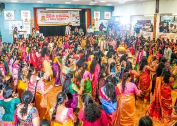 Over 2,000 attend TAUK’s handloom-themed Bathukamma, Dasara celebrations in London