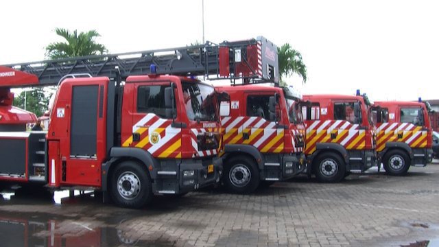 Grass fire suspected cause: Wooden house and mini excavator completely destroyed – the True Time