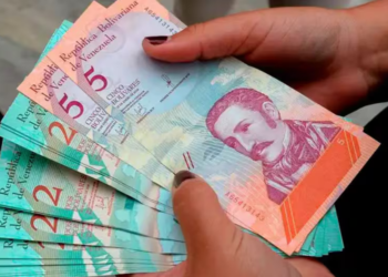 How much is the dollar worth in Venezuela today, October 13? Check the official rate published by the BCV