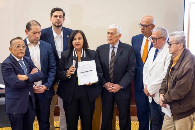 The health union gave Dinorah Figuera an emergency plan