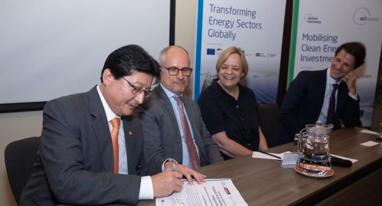 European Union and Ministry of Energy and Mines agree to create a technical table to unblock permits and infrastructure