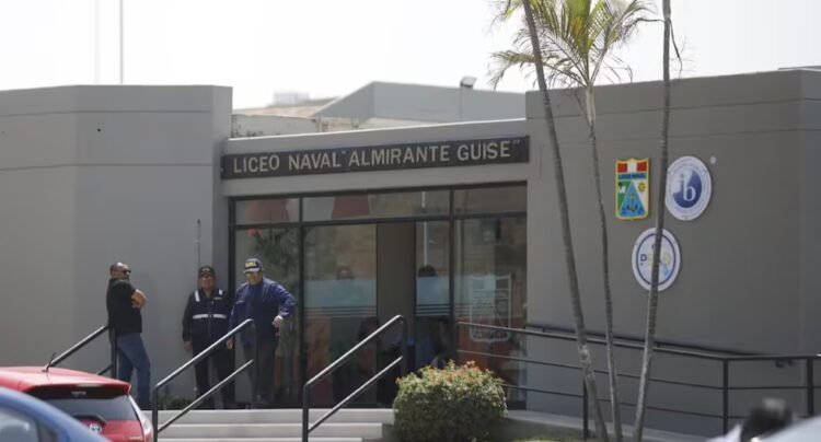 Naval High School: three students involved in the complaint must be added to the list of sexual offenders