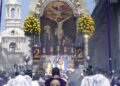 First tour of the Lord of Miracles: these are the streets of the procession