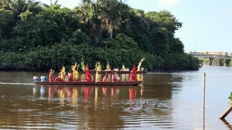 Cotticarivier ‘dances’ to the rhythm of ‘Poolo boto’ – the True Time