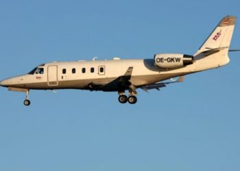 Plane disappears during flight from Bermuda to Boston