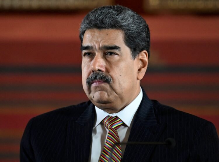 Armando.Info: A temple for Maduro in the fog
