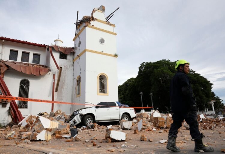 27 injured and more than 400 buildings affected by earthquake