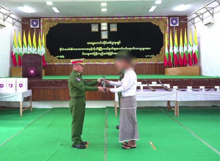 Ten PDF members reintegrated into society in Mon State