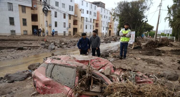 El Niño Phenomenon: Dozens of families ask to complete retaining walls in Arequipa | Torrentera El Chullo | Flora Tristán Urbanization