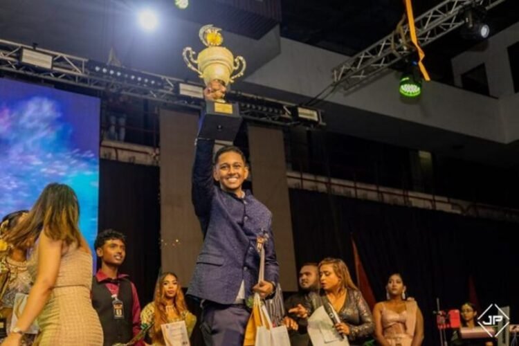 Winner of the Open School Singing Contest wants to touch hearts – De True Tijd
