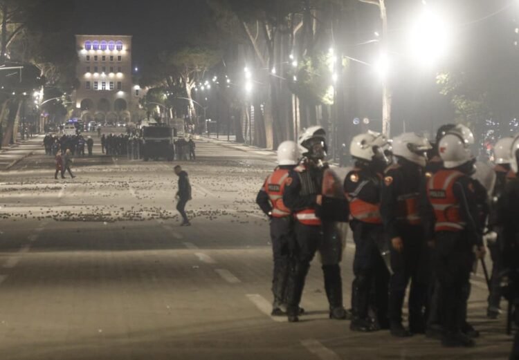 The government is readying the package of sanctions: Violent protesters on the TIMS “black list” will be banned from entering the EU – Shqip.com