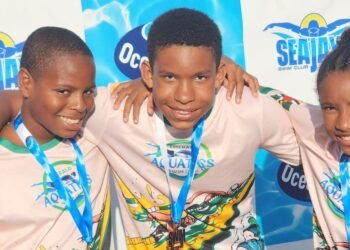 Emerald Aquatics wins three bronze medals at first regional swimming meet