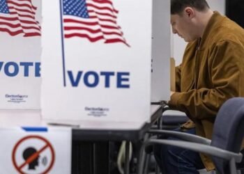 USA: Democrats, with a 77% probability of winning the Lower House