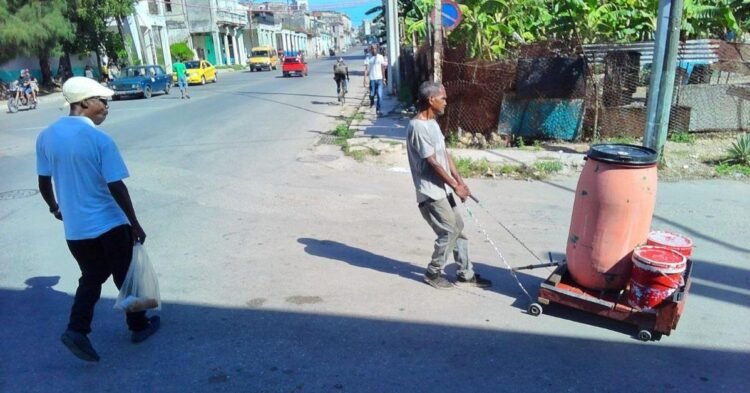 Water: 2.7 million Cubans without water for four months
