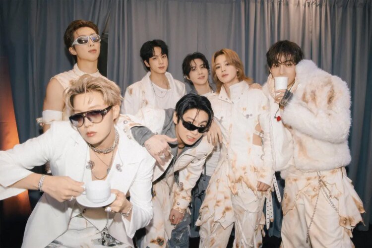 BTS in Panama? This was Mayer Mizrachi’s invitation