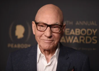 Patrick Stewart, stage giant also of ‘Star Trek’ and ‘X-Men’ fame, dies at 86