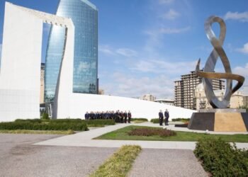 Heads of the State Security Service and Foreign Intelligence Service visit Victory Park (PHOTO)